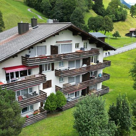 Gemuetliches Appartement Fuer Erholung Und Sport Klosters Exterior photo